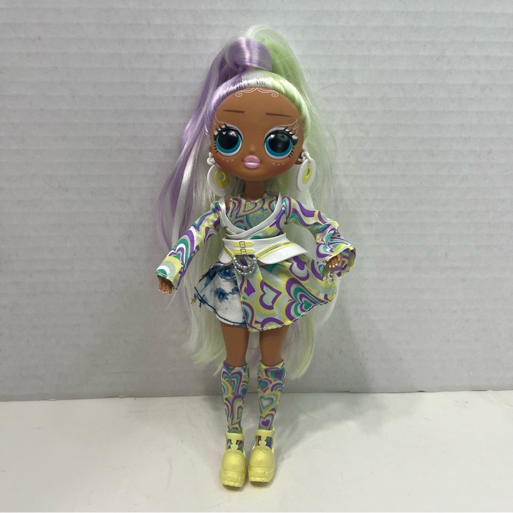 LOL SURPRISE OMG sunshine makeover sunrise doll L.O.L. O.M.G. Toys